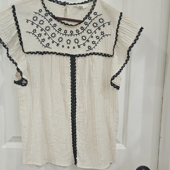 Mine Cream Ruffled Bib Collar Blouse - Picture 7 of 9